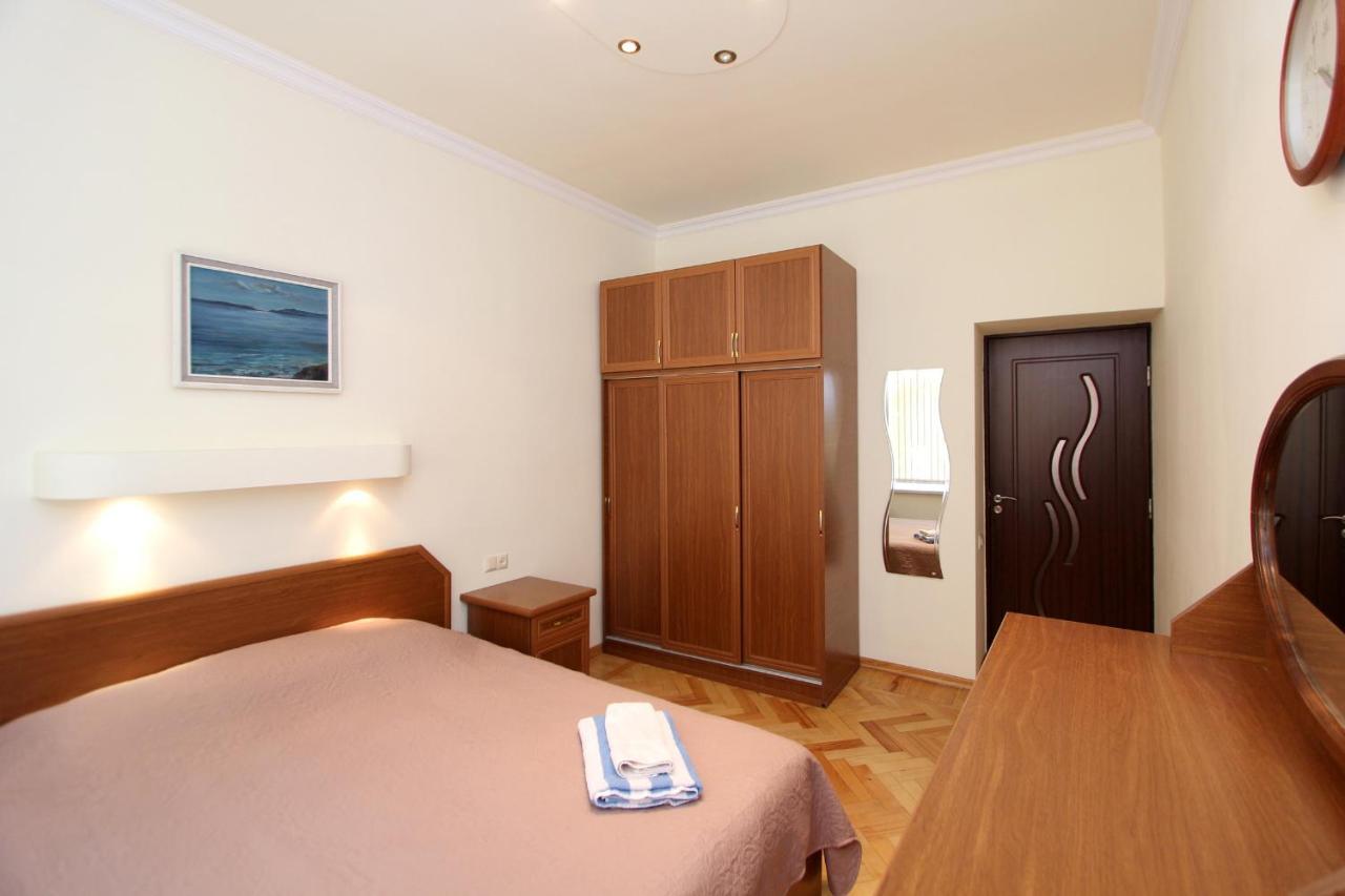 Top Apartments - Yerevan Centre Dış mekan fotoğraf